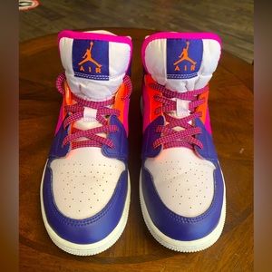 Nike Air Jordan 1 Mid Fire Pink Barely Grape (GS) Shoes Sneakers 5.5Y